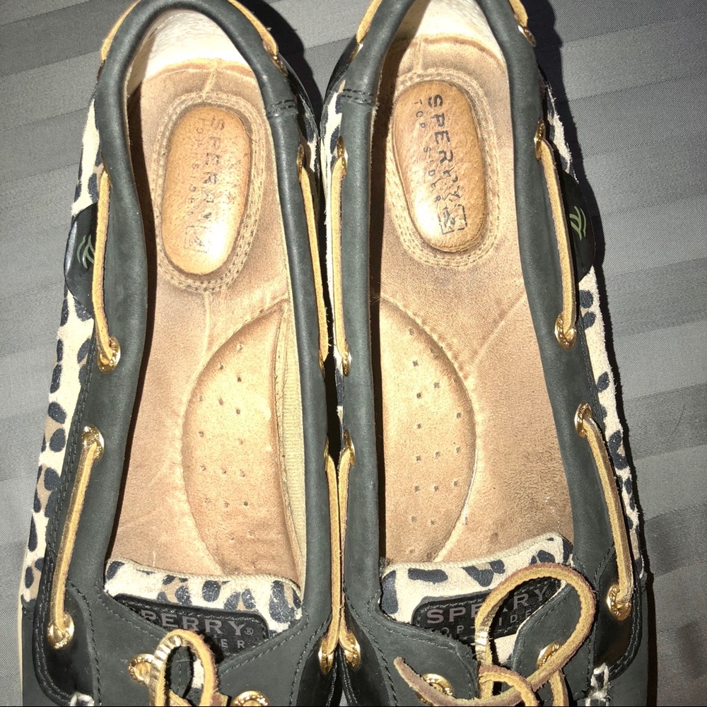 Sperry Flats Size 9 - image 4